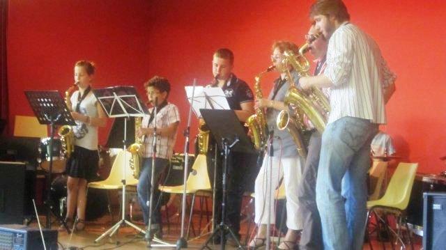 Cliquez sur la photo pour voir tout l'album 'Concert F�vrier 2011 Sarry'